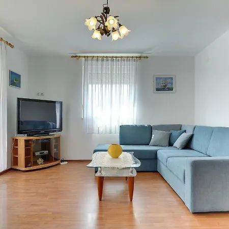 House A Eljko Apartment