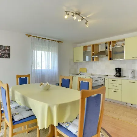 House A Eljko Apartment