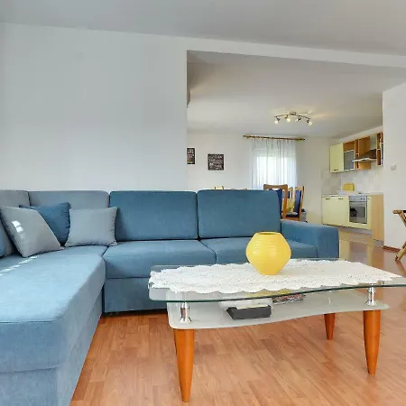 Apartment House A Eljko