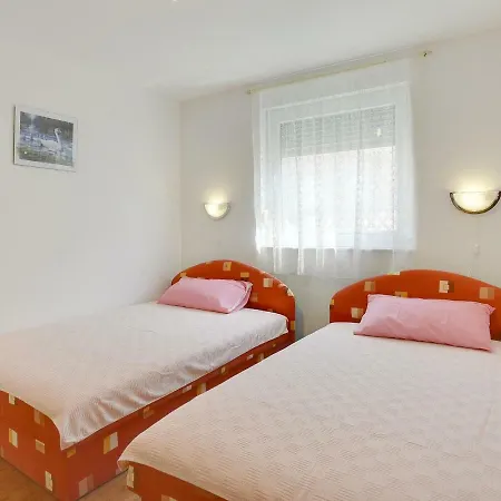 Apartment House A Eljko