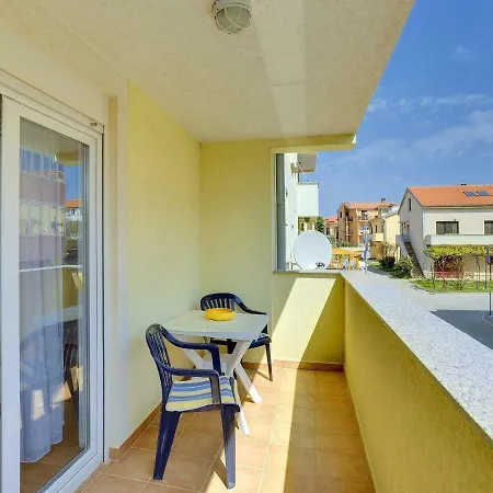 House A Eljko